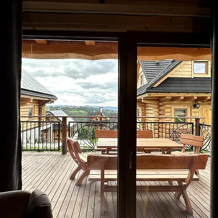 Na Zlotym Groniu イステブナ